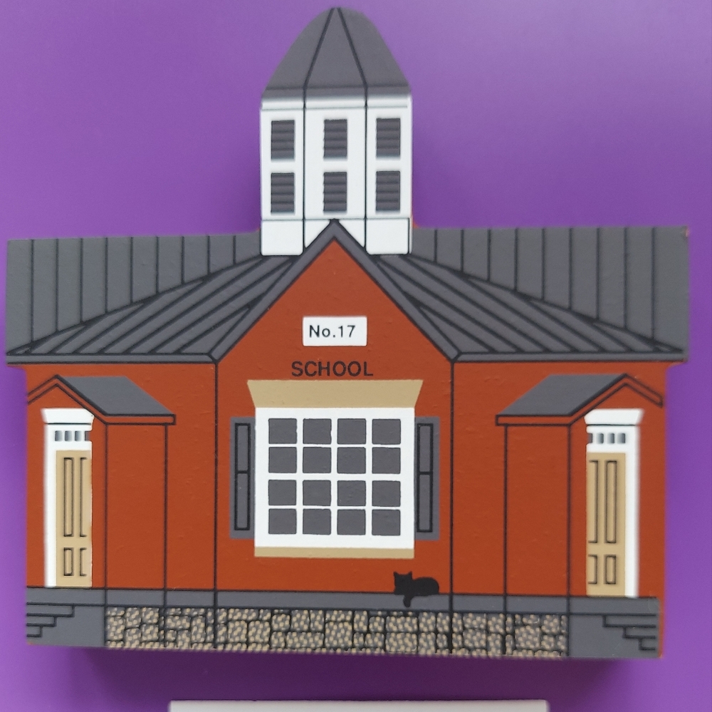 Octagonal School  in Skaneateles, NY  _ Cat's Meow Village